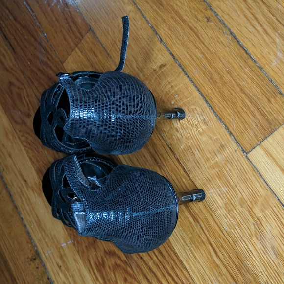 Kenneth Cole Reaction in the know Le black heels - Picture 3 of 7